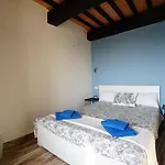 Catignano A6 - Modern Unit, Scenic Volterra Hills *