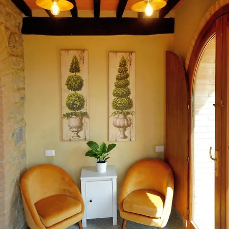 Daire Catignano A6 - Modern Unit, Scenic Volterra Hills *